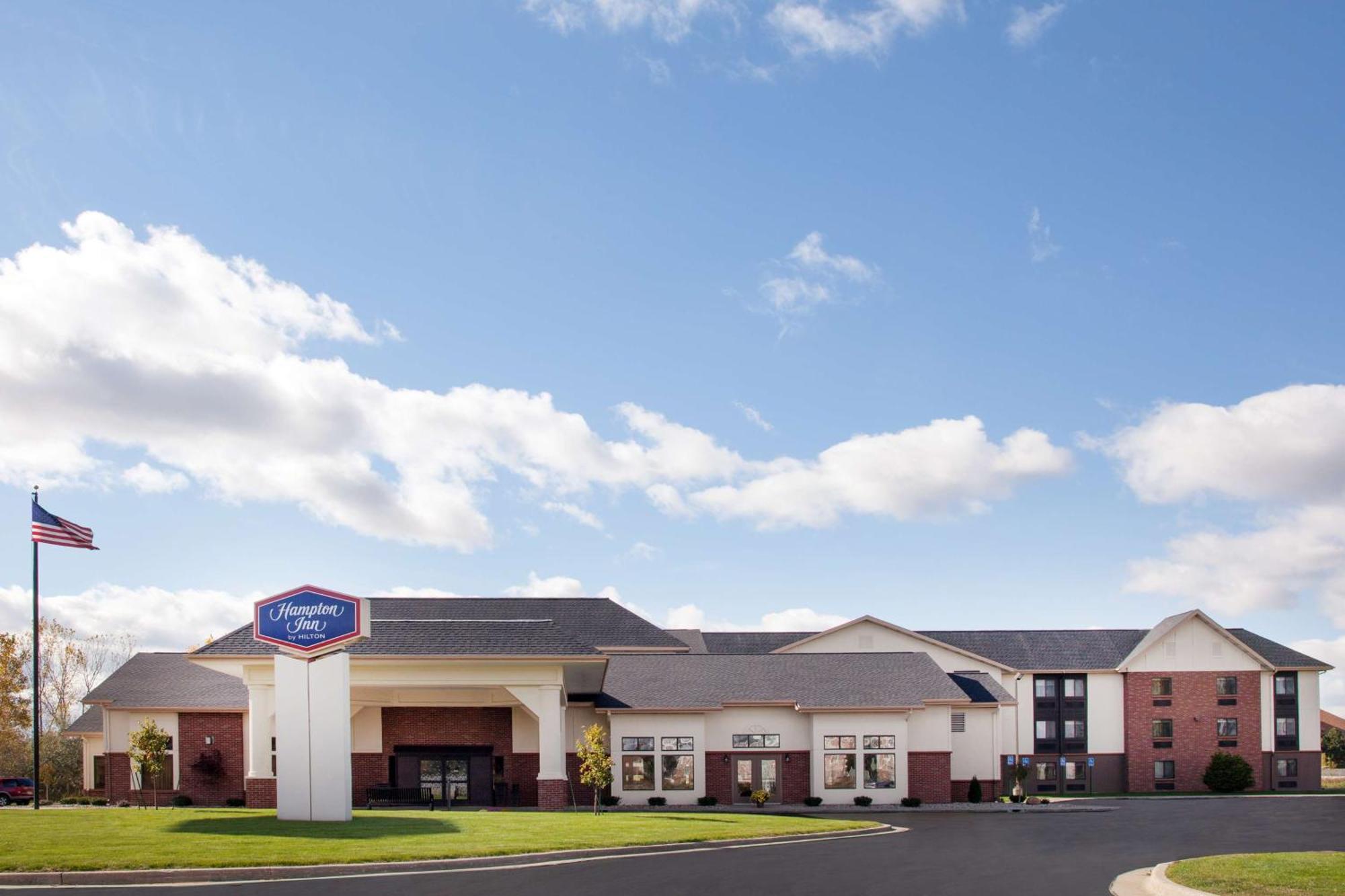 Hampton Inn Берч-Ран Экстерьер фото