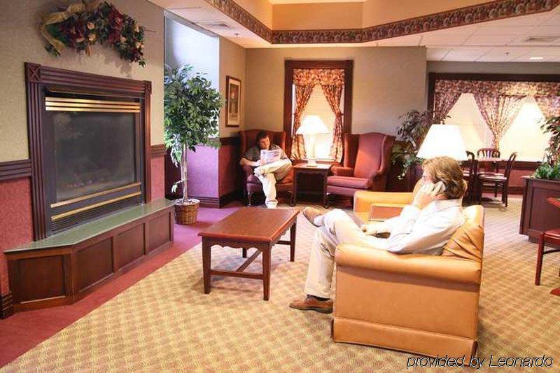 Hampton Inn Берч-Ран Интерьер фото