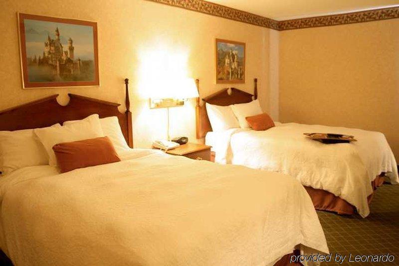 Hampton Inn Берч-Ран Номер фото